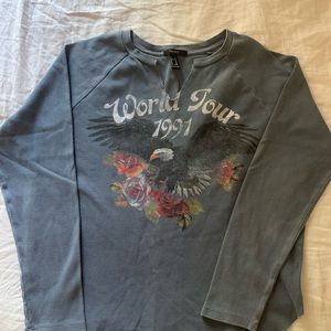 Long sleeve graphic vintage shirt